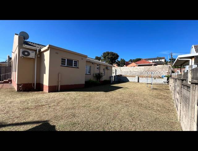3 BEDROOM HOUSE FOR SALE IN BLUFF